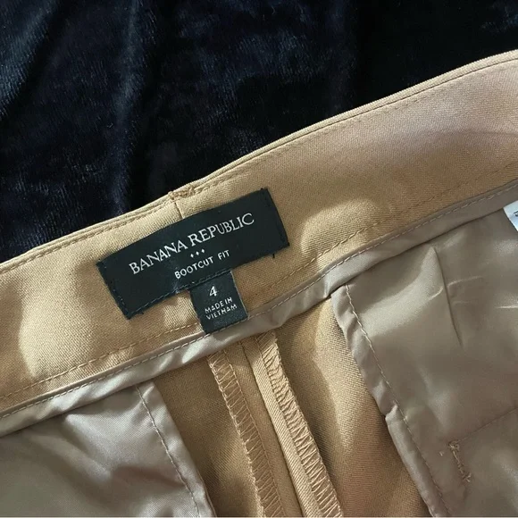 Banana Republic Sculpted Bootcut Pant - Picture 7 of 12